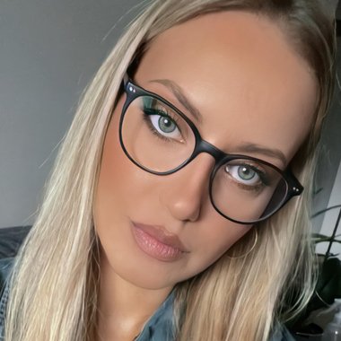 Su K. - Freelance Writer