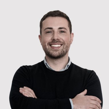 Tiago P. - Freelance Brand Designer