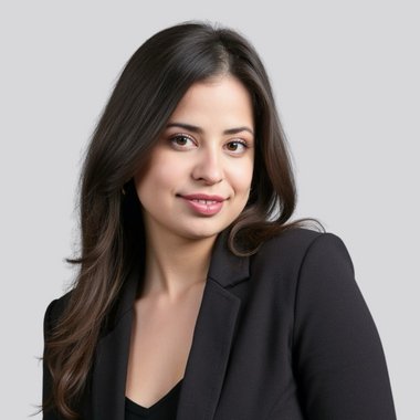 Ema G. - Freelance Social Media Freelancer