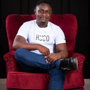 Kelvin K. - Freelance Web Developer