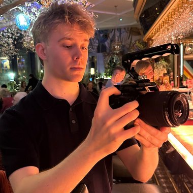 Tom H. - Freelance Camera Operator