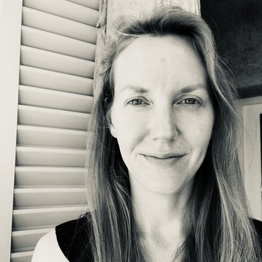 Karoliina H. - Freelance Album Art Designer