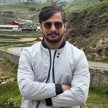 Nadeem L. - Freelance Digital Marketer