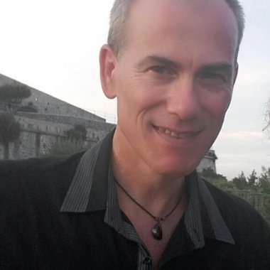 Jonny J. - Freelance Audio Engineer