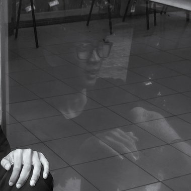 ARZI - Freelance Illustrator