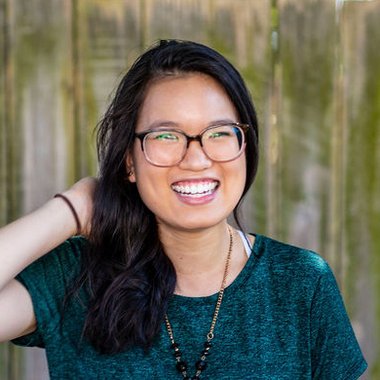 Ceindy N. - Freelance T Shirt Designer