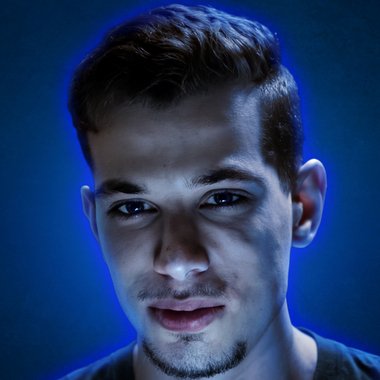 Abila H. - Freelance Graphic Designer