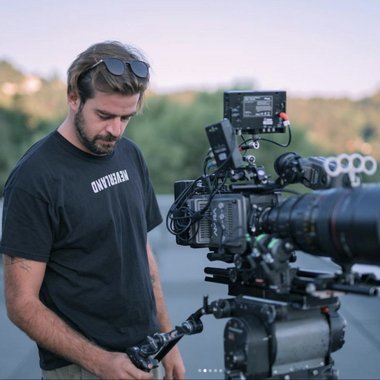 Jordan Y. - Freelance Camera Operator