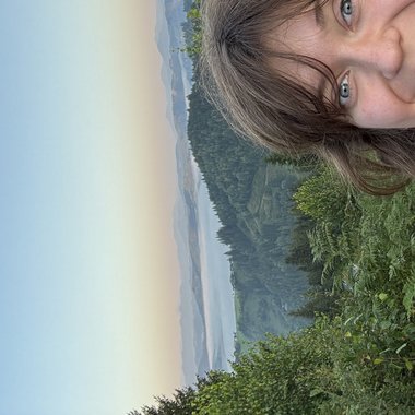 Polina K. - Freelance Songwriter