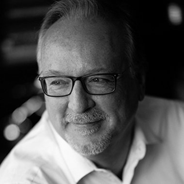 Laurence P. - Freelance Brand Designer
