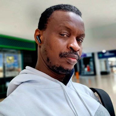 dominicpupuru - Freelance Web Designer