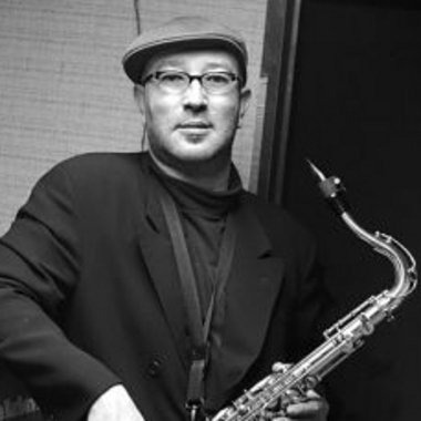 Philippe V. - Freelance Music Editor