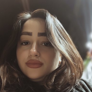 Neda R. - Freelance Graphic Designer