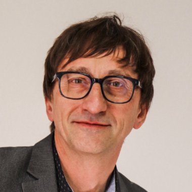 Thomas G. - Freelance Product Designer