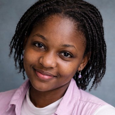 FAVOUR O. - Freelance Presenter