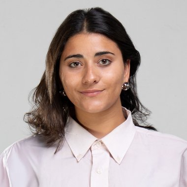 Malvina R. - Freelance Brand Designer