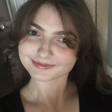 Ana B. - Freelance Screenwriter
