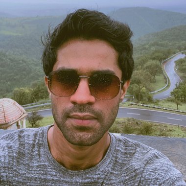 Tahir K. - Freelance Developer