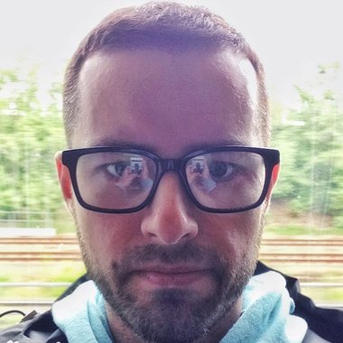 Victor A. - Freelance Web Developer