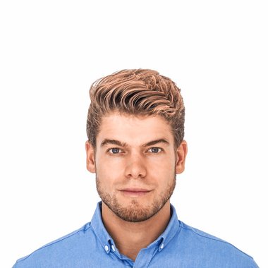 Niek V. - Freelance Web Designer