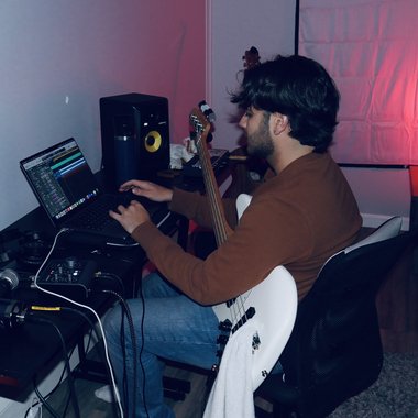 Vincent G. - Freelance Vocalist