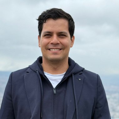 ALVARO G. - Freelance Programmer