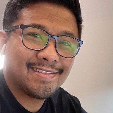 Carlo E. - Freelance Ui Designer