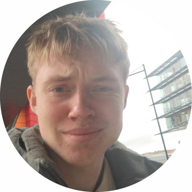 Valentin L. - Freelance Designer