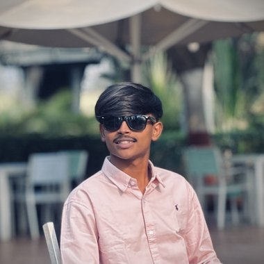SOHAN M. - Freelance Web Designer