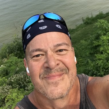 Jerry W. - Freelance Web Developer