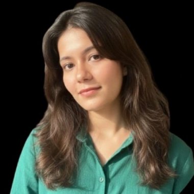 Komal M. - Freelance Brand Designer