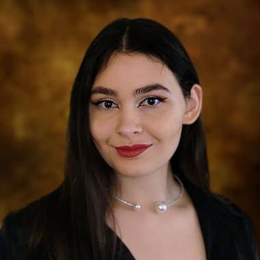 Raven A. - Freelance Ui Designer