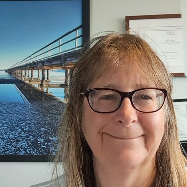 Fiona B. - Freelance Art Director