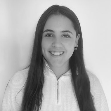 Iria F. - Freelance Infographic Designer