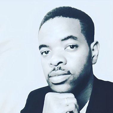 carvsnilton72240 - Freelance Graphic Designer