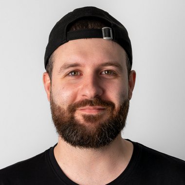 Lorenzo F. - Freelance Video Editor