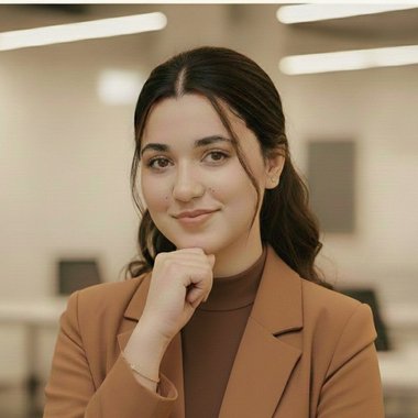 Aina F. - Freelance Creative Producer
