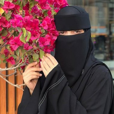 Hazeera A. - Freelance Graphic Designer