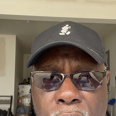 APAlex L. - Freelance Music Producer