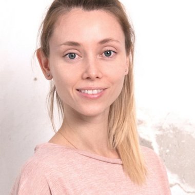 Mariann V. - Freelance Content Strategist