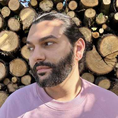 Alberto M. - Freelance Costume Fitter