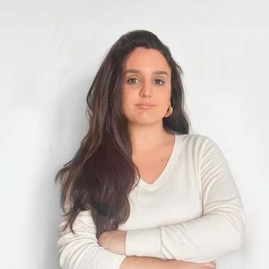 MARTINA C. - Freelance Product Designer