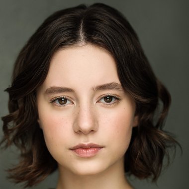 ESABELLA S. - Freelance Screenplay Writer