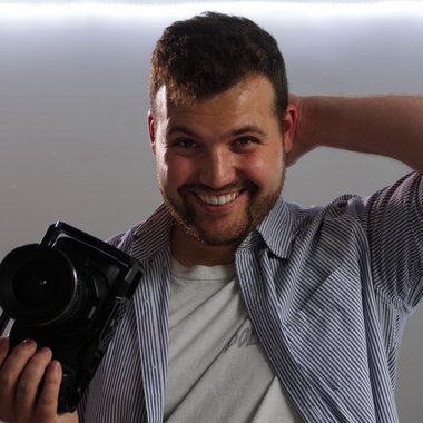 Dawson D. - Freelance Documentary Filmmaker