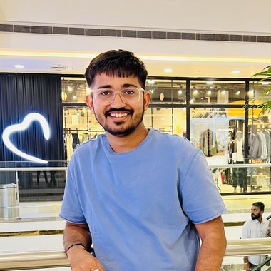 Akshay P. - Freelance Web Designer