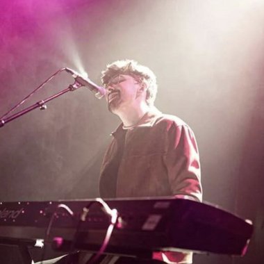 Owen D. - Freelance Songwriter