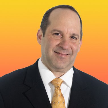 Kevin L. - Freelance Designer