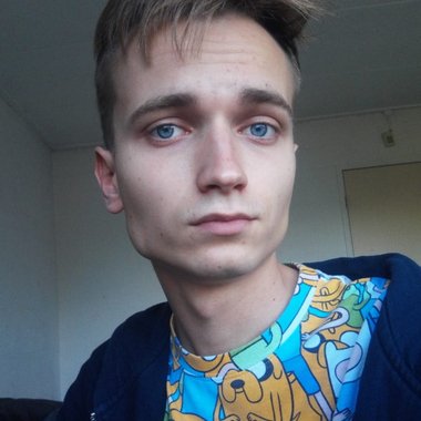 maxzuromski - Freelance Community Manager