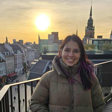 Bruna J. - Freelance Link Building Specialist