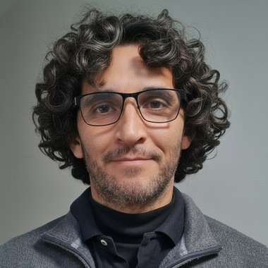 Eme G. - Freelance Documentary Filmmaker